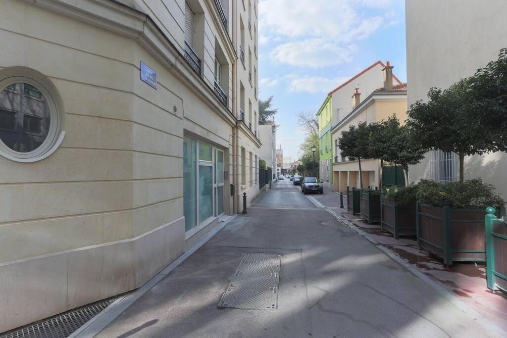 Rose, Appartement Confortable Proche Metro Монруж Экстерьер фото